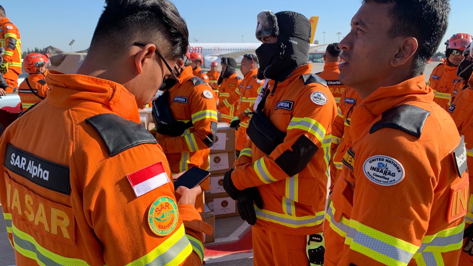 Sebanyak 47 personel USAR Basarnas diturunkan untuk membantu perncarian dan pertolongan di bawah koordinasi AFAD, Badan Penanggulangan Bencana Turkiye. Mereka memiliki klasifikasi Medium USAR dari International Search and Rescue Adivsory Group (Insarag).